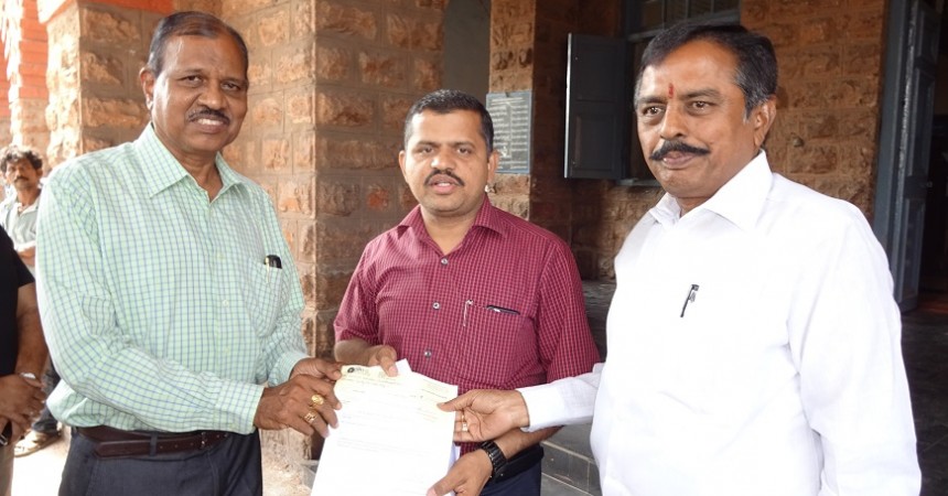 Gangavaram Port Contributes Rs. 21 Lacs For Constructing Bio Toilets & Drinking Water Facilities To Schools In Vishakhapatnam District Under CSR Gangavaram Port Contributes Rs. 21 Lacs For Constructing Bio Toilets & Drinking Water Facilities To Schools In Vishakhapatnam District Under CSR