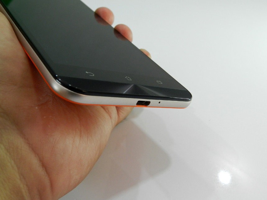 The New Asus Zenfone Max Review (May 2016) 9 DSCN9469