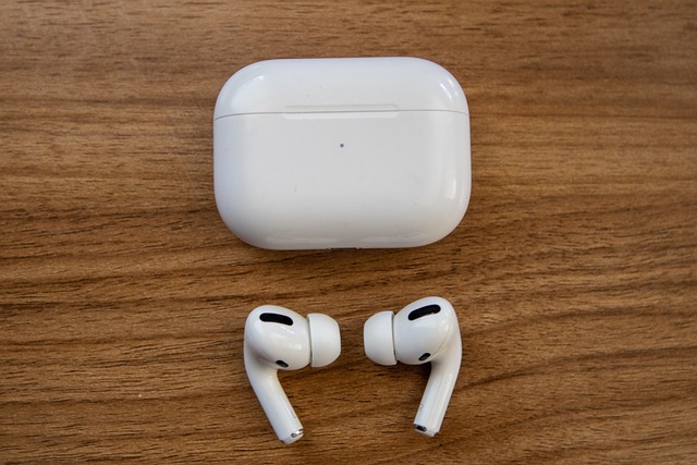 6 Sure Ways To Know Your Airpods Need To Be Repaired - Digital Conqueror